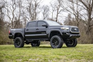 Toyota Tacoma Suspension Lift Kit - Rough Country - N3 Struts - '16-'23 Toyota Tacoma Suspension Lift Kit - Rough Country - N3 Struts - '16-'23